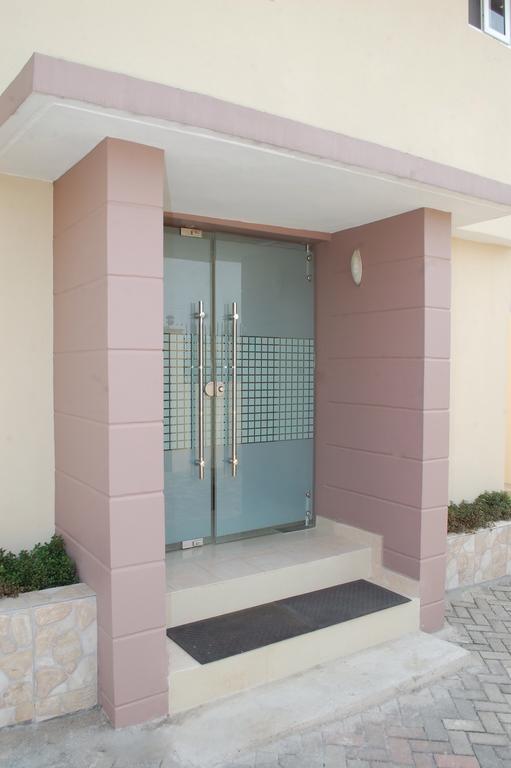 Adis Hotels Ibadan Værelse billede